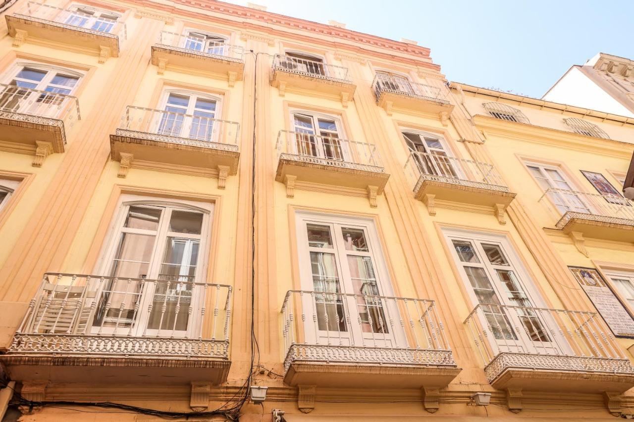 Apartamentos Catedral Málaga Kültér fotó