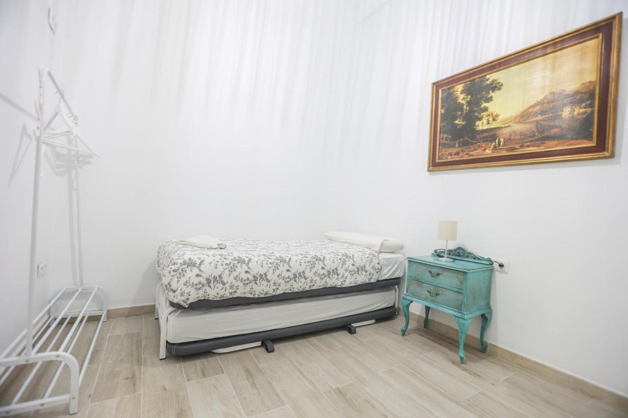 Apartamentos Catedral Málaga Kültér fotó