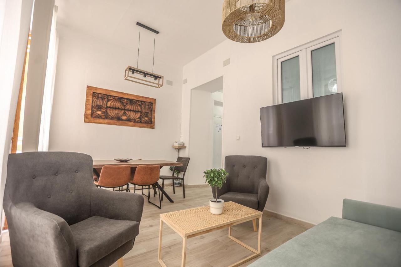Apartamentos Catedral Málaga Kültér fotó