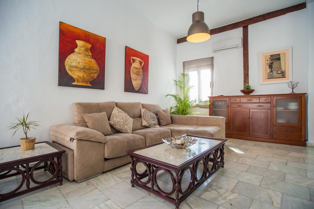 Apartamentos Catedral Málaga Kültér fotó