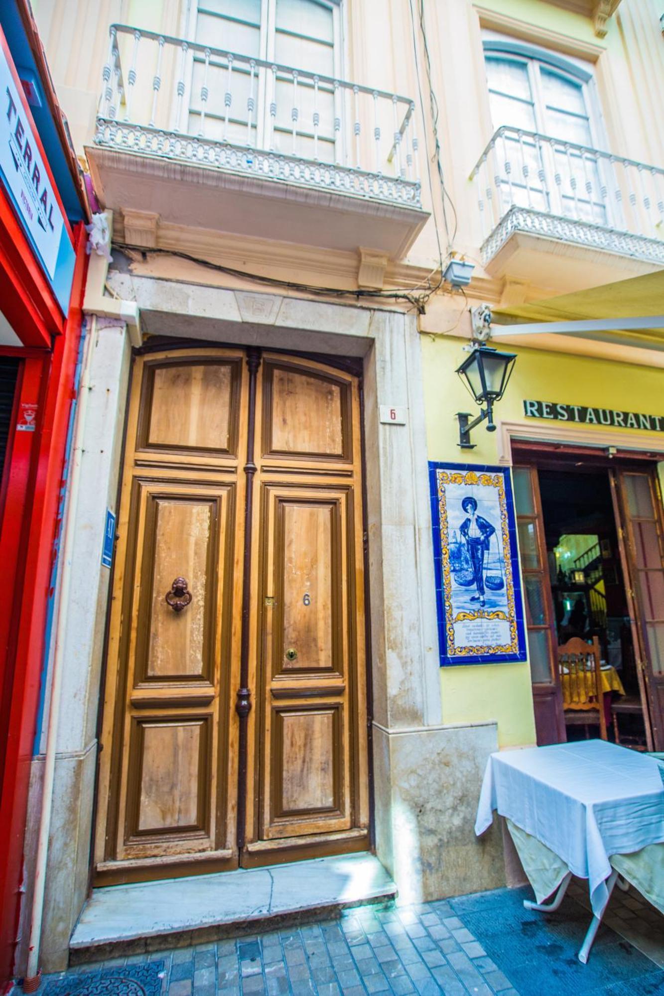 Apartamentos Catedral Málaga Kültér fotó