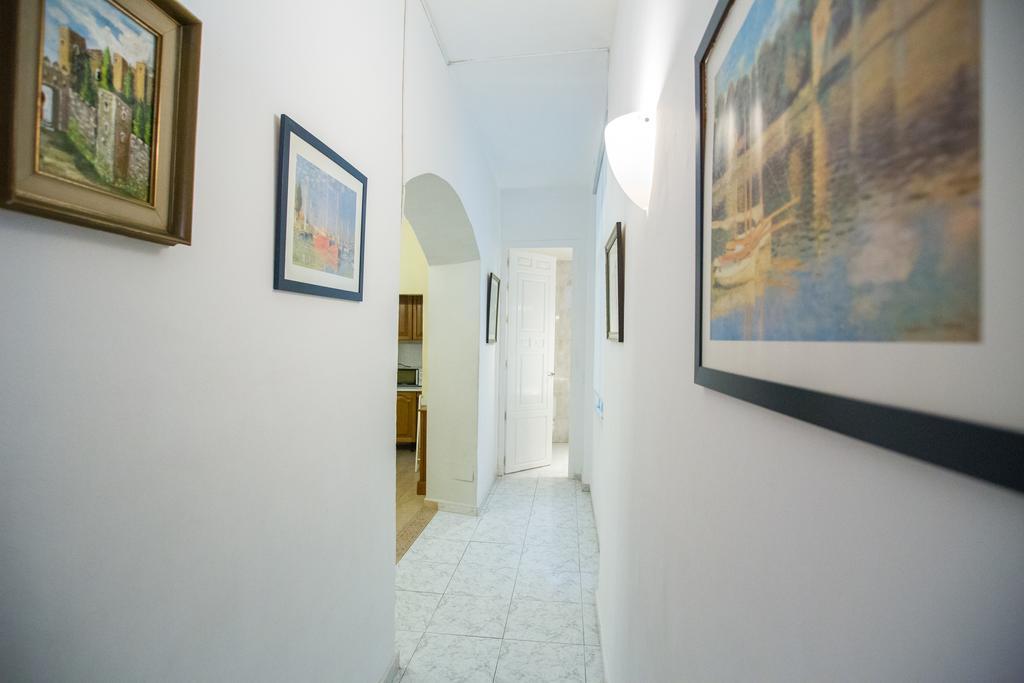 Apartamentos Catedral Málaga Kültér fotó