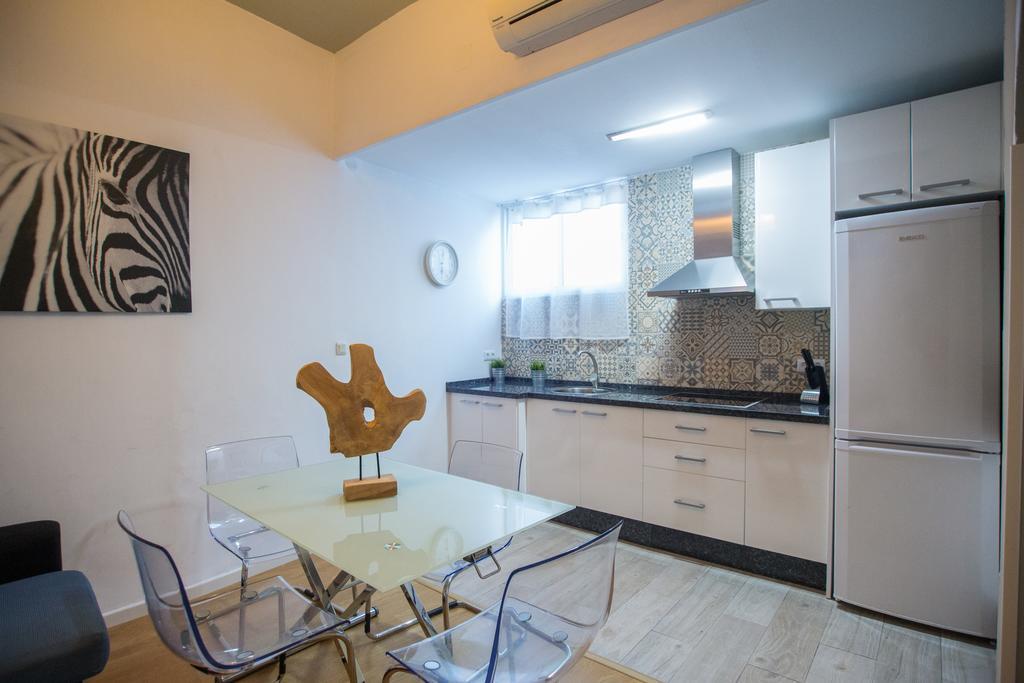 Apartamentos Catedral Málaga Kültér fotó