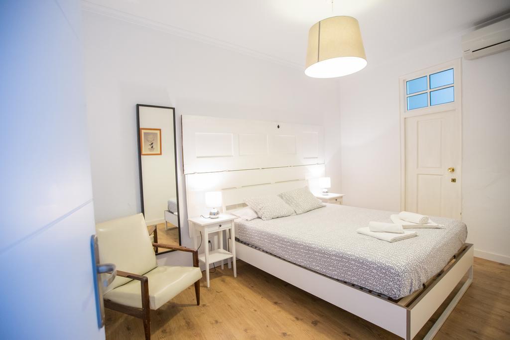 Apartamentos Catedral Málaga Kültér fotó