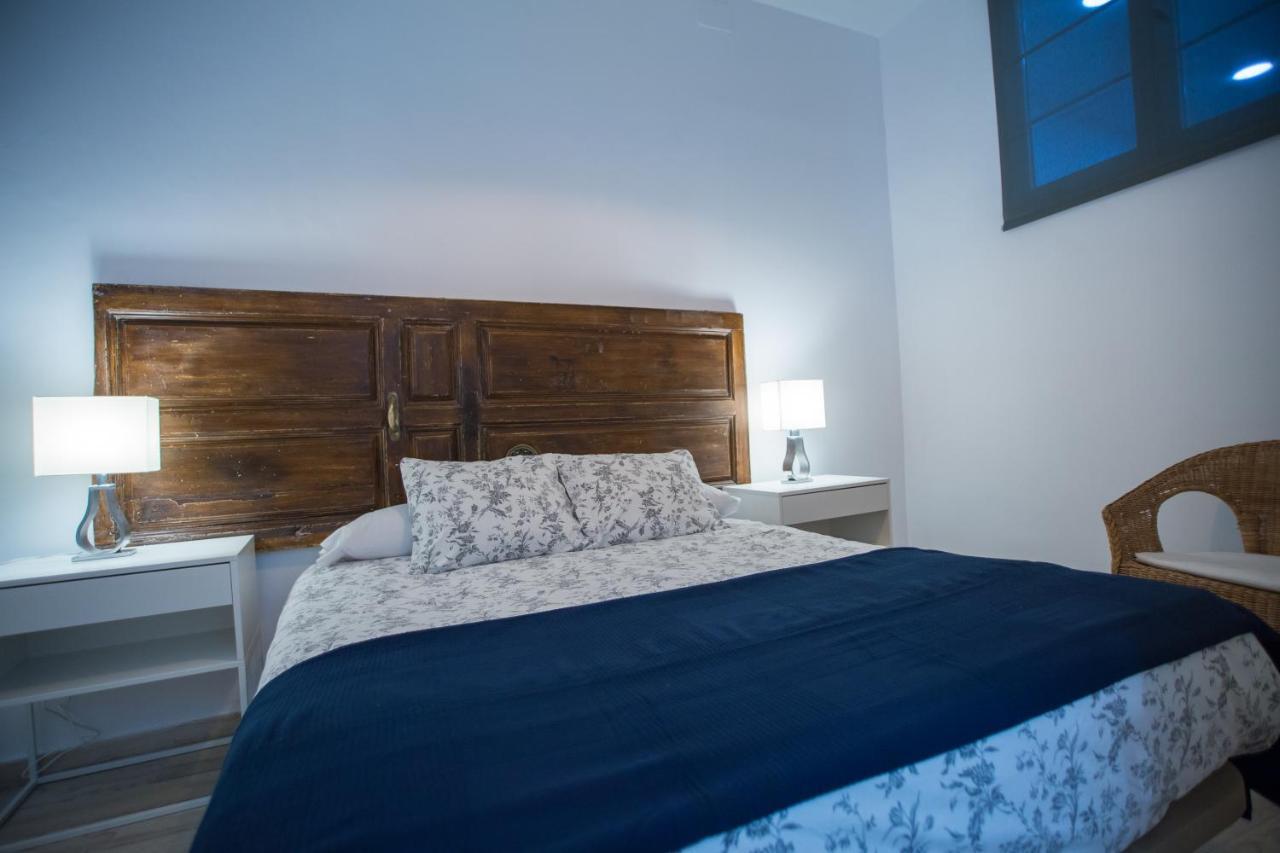 Apartamentos Catedral Málaga Kültér fotó